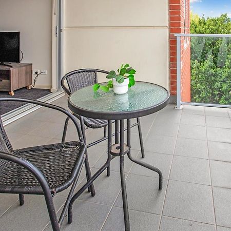 Hume Serviced Apartments Adelaide Exterior photo